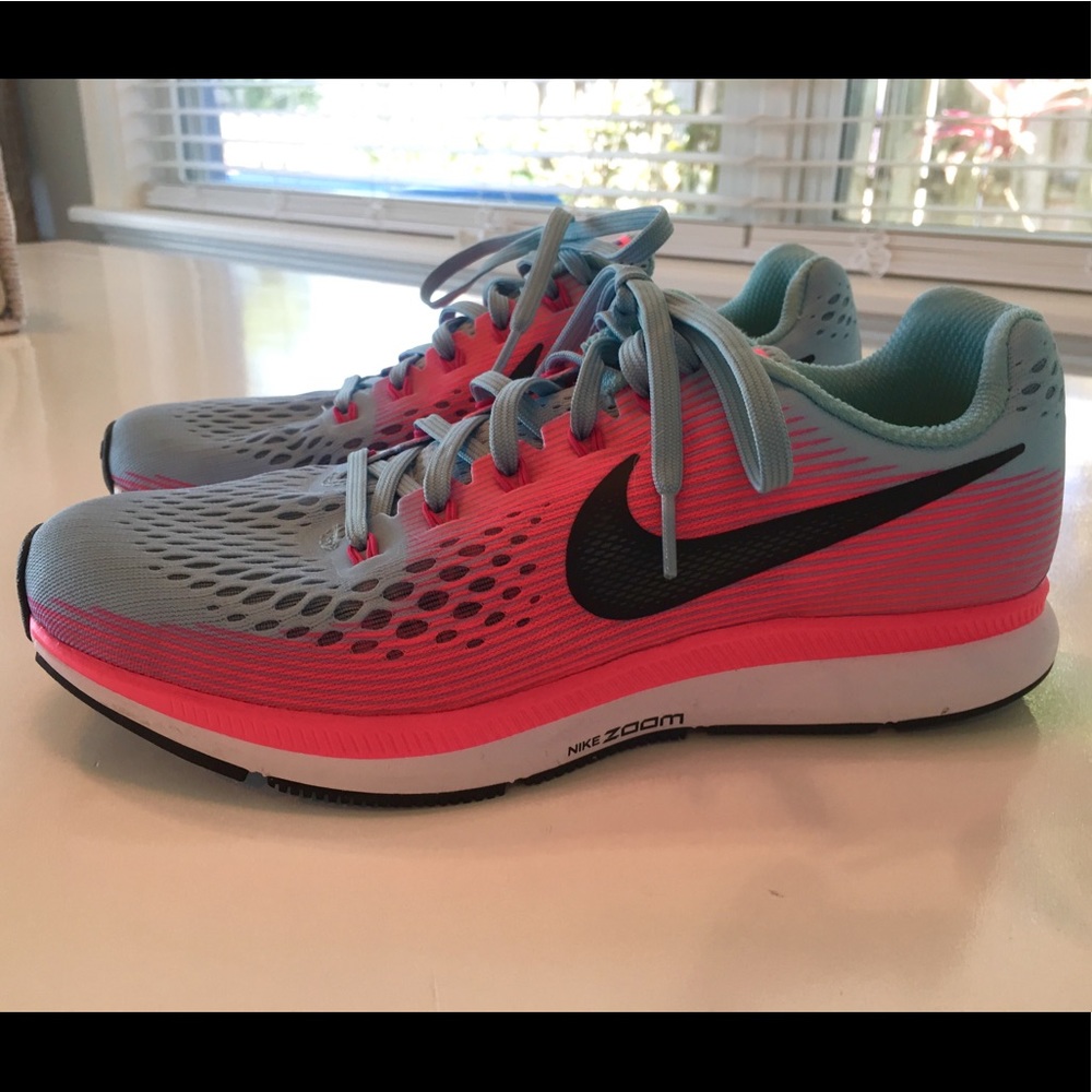 EUC! Nike Zoom Pegasus 34 Running Shoes - Size 8.5